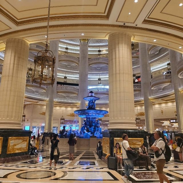 🇫🇷✨ A Slice of Paris in the Heart of Macao — The Parisian Experience Awaits! 🗼💫 🇫🇷✨ A Slice of Paris in the Heart of Macao — The Parisian Experience Awaits! 🗼💫