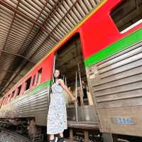 The famous Maeklong Railway Market 