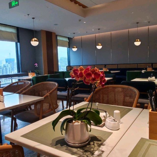Escape the stress at Hilton Garden Inn Nanshan