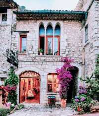 Many artists' favorite French town.