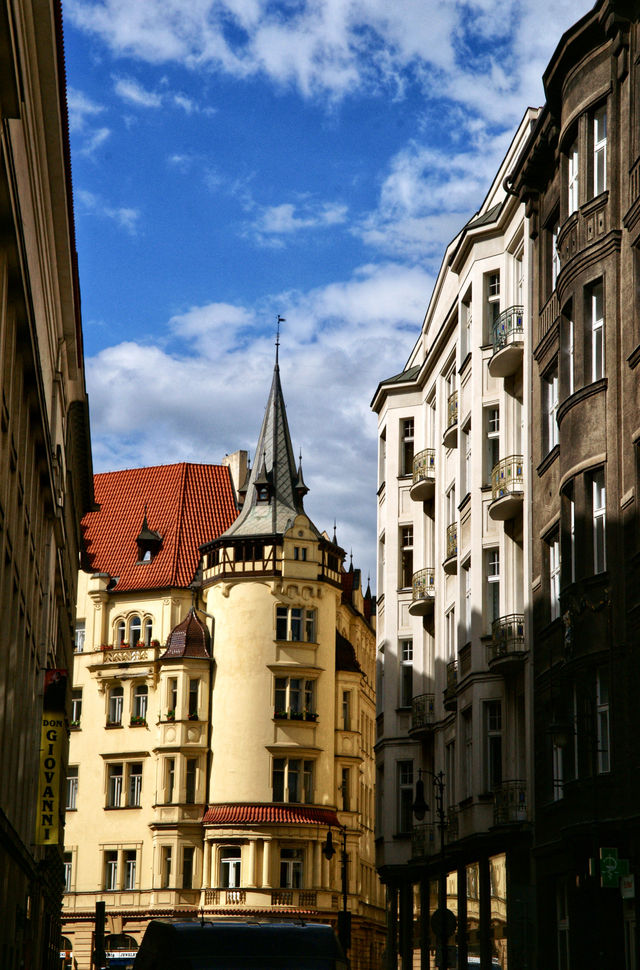 布拉格——城市漫步之勝地