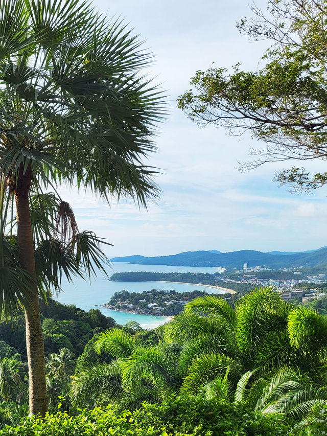 A Panoramic Oasis in Phuket's Beauty! 🏞️
