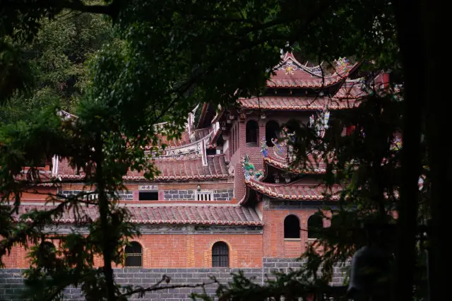 Qingshuiyan Temple