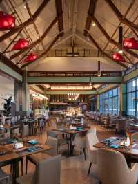 🌟 Fengqing's Finest: Wyndham Resort & Spa Review 🌿🏨