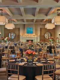 🌟 Santa Fe's Enchanting Hideaway: Four Seasons Resort 🌄✨