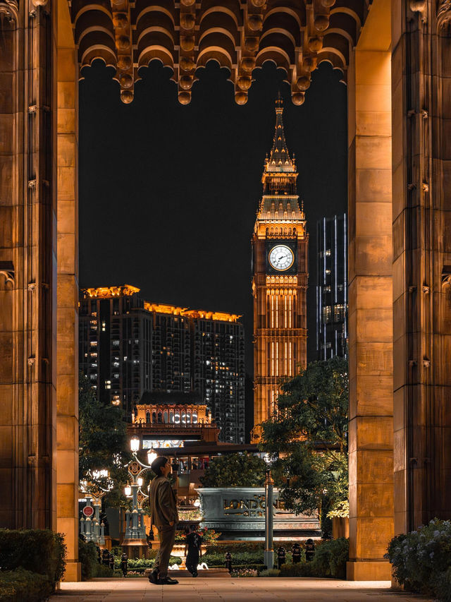 不是倫敦是發朋友圈被問爆的澳門夜景。