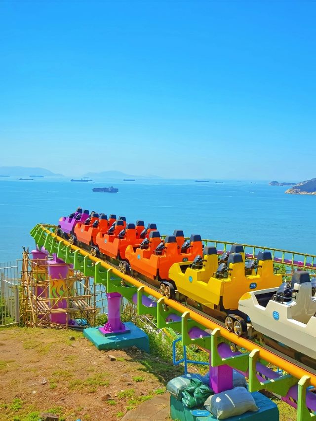 一起去看海。