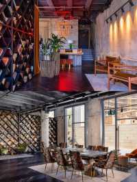 報告媽媽我住得不想退房啦!