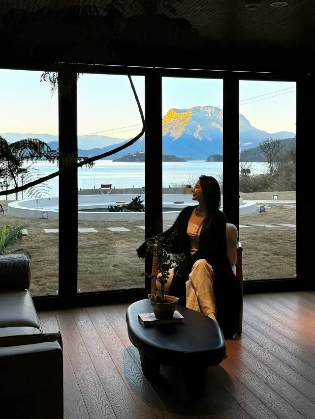 มาทะเลสาบหลูกูแล้วห้ามพลาดที่นี่