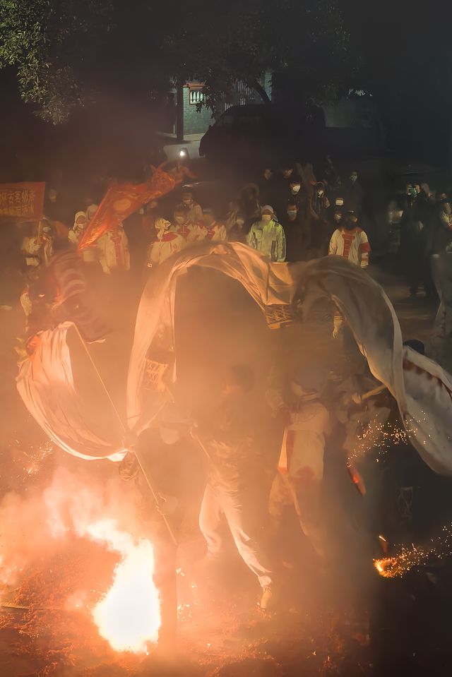 火光穿越400年，我在廣西瑤鄉硬核應新年