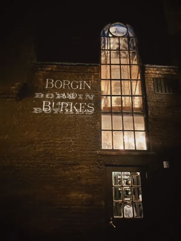 Discover the Magic of Diagon Alley at Universal Orlando