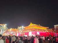 来到拥有丰富的历史文化遗产的西安