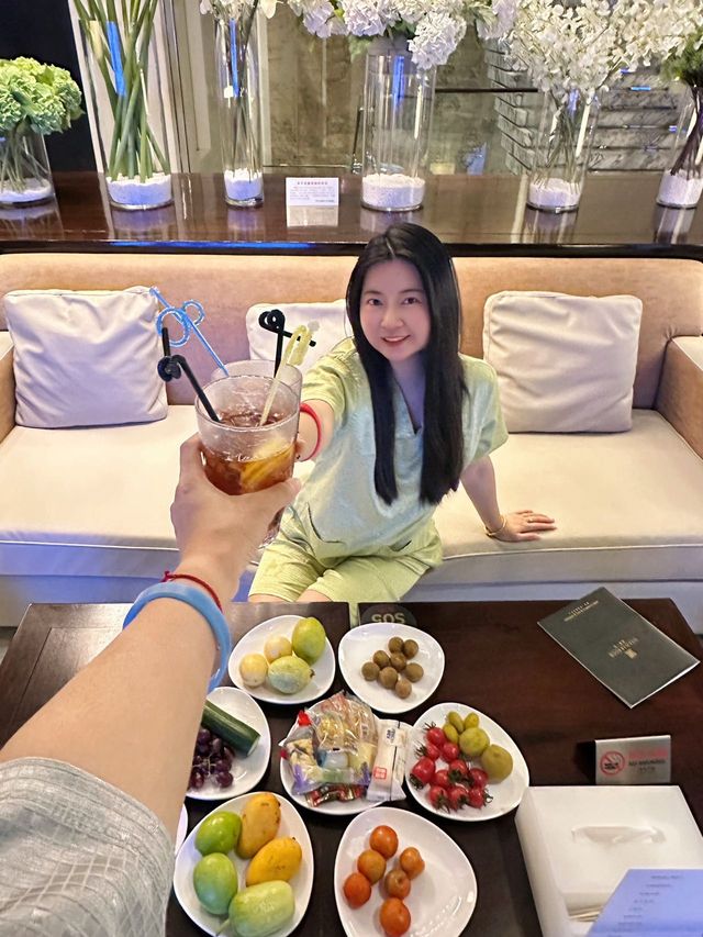 高端水會天花板 藝術與奢華的極致享受