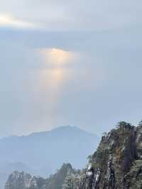 探索黃山，邂逅人間仙境！