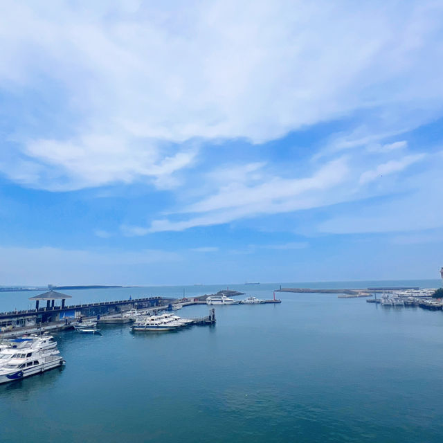 🌊 Morning Peace, Afternoon Buzz at Tamsui Fisherman’s Wharf