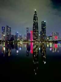 Enjoying night view of Shenzhen 
