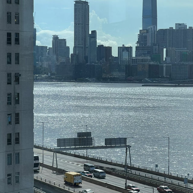 🌊香港維港凱悅尚萃 | 海景絕美VS空間擁擠，值不值住？