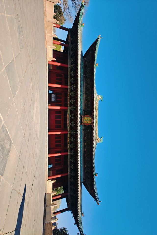 大·殿