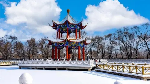 충격적인 폭로! 수화에 숨겨진 자연의 기적, 마음을 정화하는 여행을 시작하세요! — traveler post in 란시