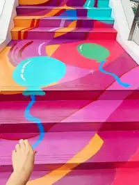 旺角薈彩繪階梯|一步踏入藝術浪潮裡