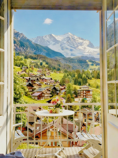 Switzerland's Century-Old Fairy Tale Hotel! Sleep at the Foot of