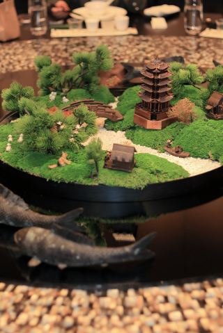 ในเมืองหวู่ฮั่น คุณสามารถลิ้มลองอาหารทั้งจากมณฑลหูเป่ยและกวางตุ้งได้พร้อมกัน