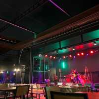 นั่งชิลล์หลังเลิกงาน 25 bar & bistro🍸ที่จันทบุรี
