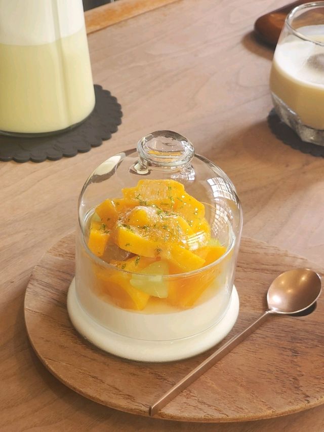 【台湾_台中】勤美近くのお茶のオーレが美味しいカフェ