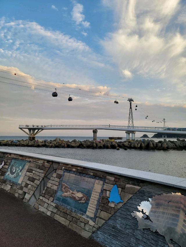 노을질무렵 더 예쁜 송도 구름산책로☁️