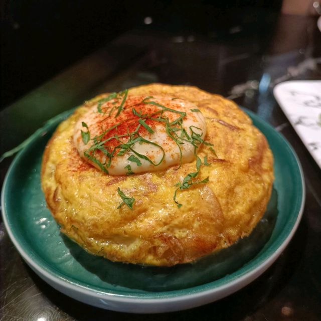 熱情酒吧調酒師 配搭西班牙地道美食 