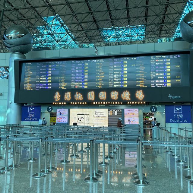 桃園機場第二航廈-出境✈️