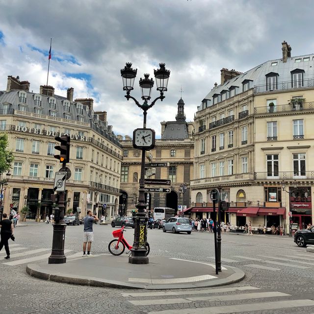 Paris 🇫🇷 - The City best explored by Foot 👣