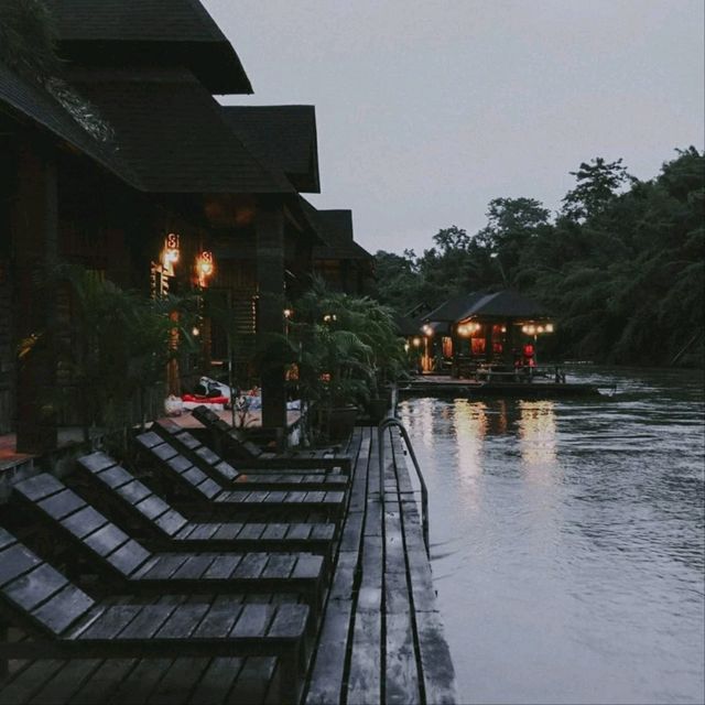 เก็บกระเป๋านอนแพแช่น้ำ