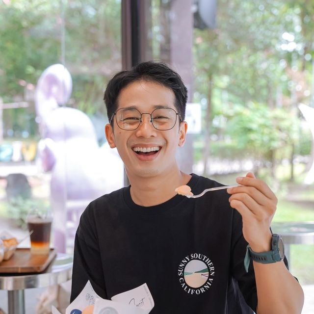 CMU Cafe & More 🥤