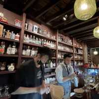 （台南/中西區）非常特別的赤崁中藥行Speakeasy Bar