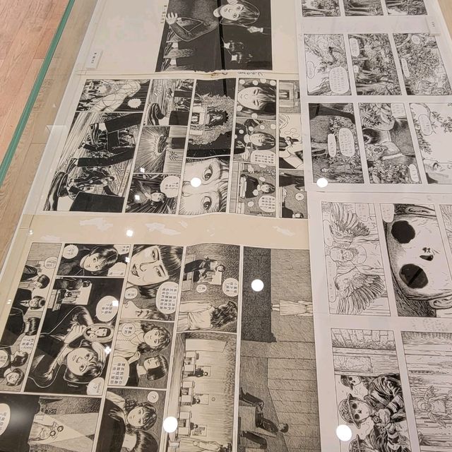 海港城美術館 - 大道其中展覽