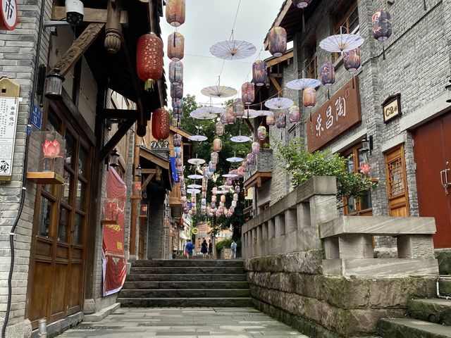 重慶十八梯集歷史文化及遺蹟於一身
