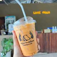 behind the mountain camping& cafe