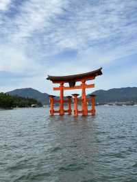 神聖的海上之旅⛩️⛩️🌊 嚴島神社