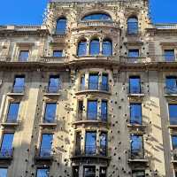 Barcelona …. don’t forget to look up! 😱