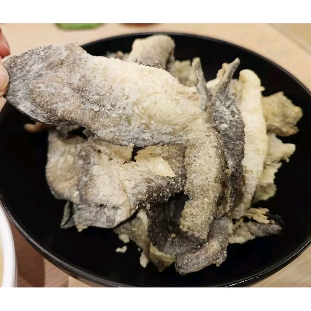 灣仔潮牛腩最正係牛骨湯底！