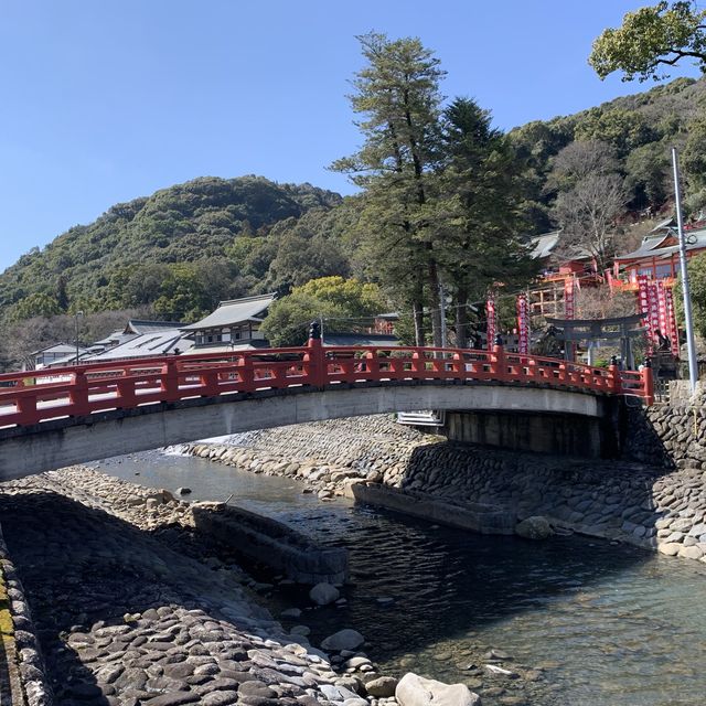 Impressive Yutoku Inari Shrine in Kyushu 