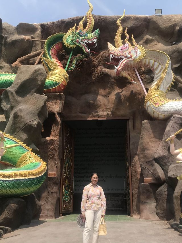 ถ้ำพญานาค วัดมณีวงศ์ 🐉🐲