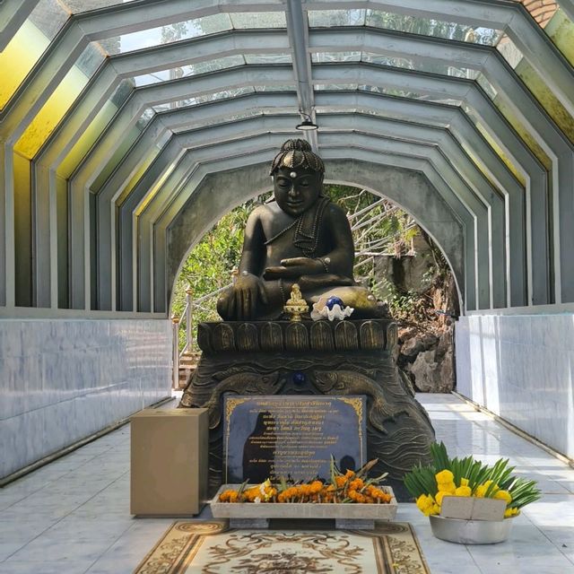 วัดเขานาในหลวงยอดที่4