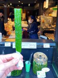 Must eat in Ninenzaka Kyoto 🍭🍢🥧🍮