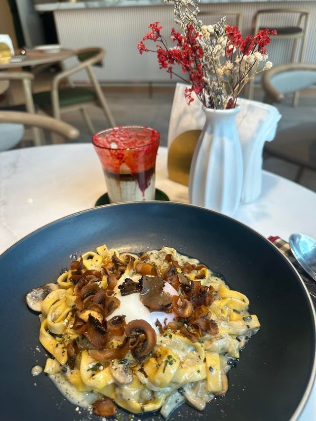Brunch time at Babyccino Siam discovery