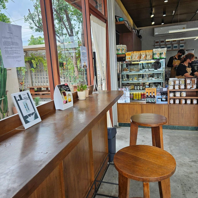 Hey! Coffee  สาขา วัชรพล