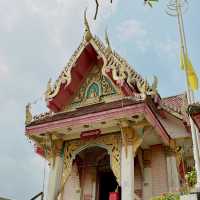 วัดสวย - ติดทะเล - ใกล้กรุงเทพ