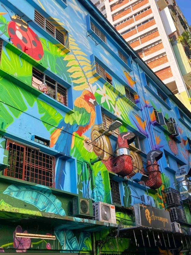 Graffiti alley