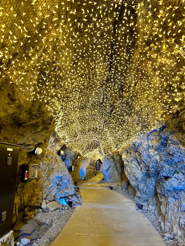 Enoshima Iwaya Cave